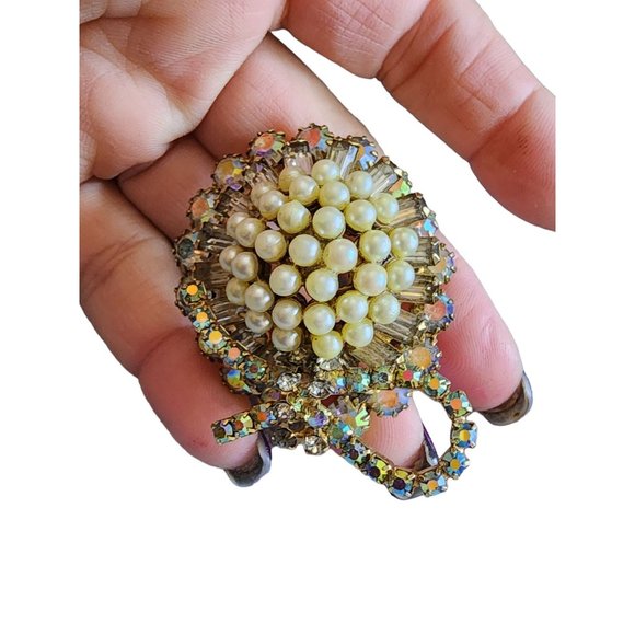 Vintage High Domed Faux Pearls Rhinestone Possibly Austria Brooch (A1708) - Picture 2 of 6